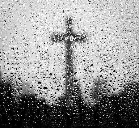 Cross-in-the-Rain-